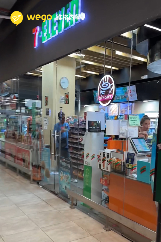 宿霧機場國內線 7-11 便利商店
