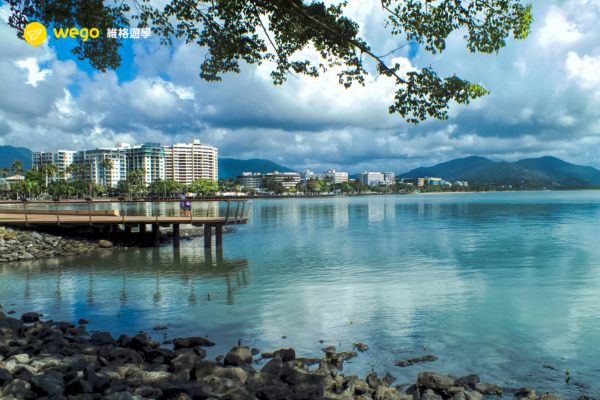 凱恩斯-Cairns